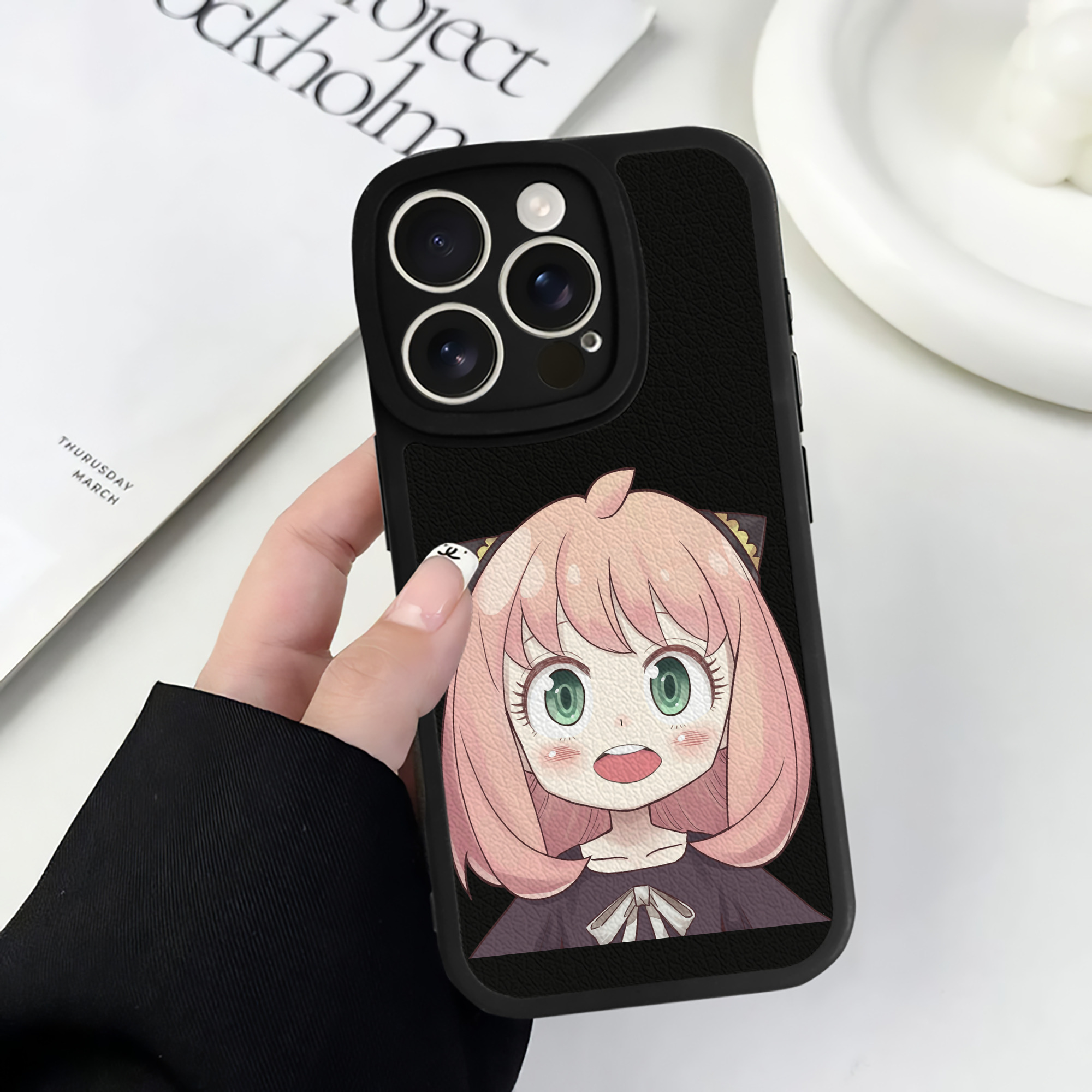 （画像用） SPY×FAMILY间谍家家酒 【iPhone 16シリーズ対応】シリコンスマホケース（レザー調） 材質：シリコン
